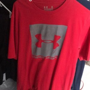 Under armor shirt